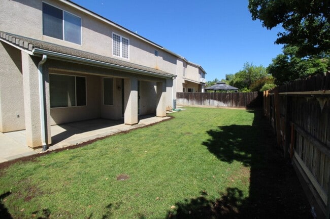 Building Photo - 2475 Deauville Cir