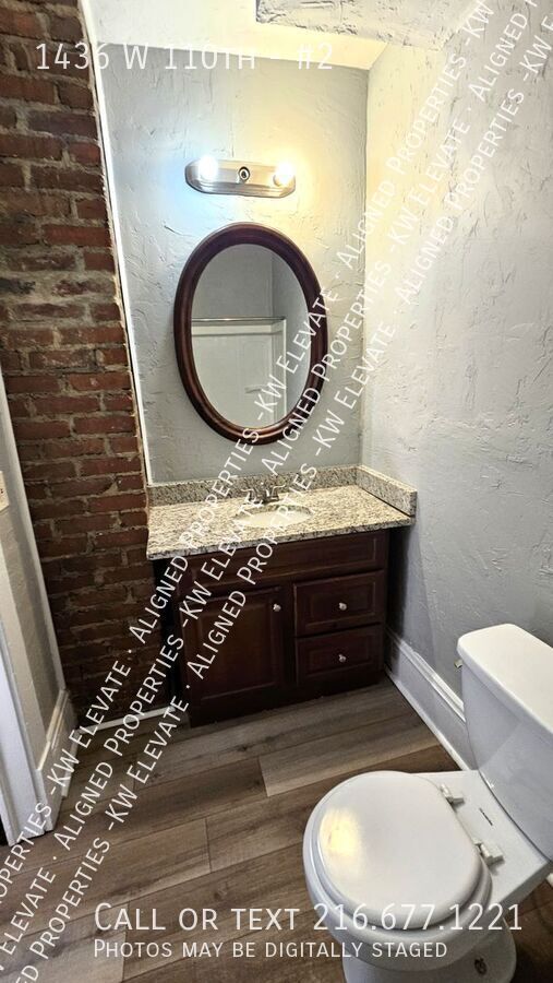 Building Photo - 1436 W 110th-#2