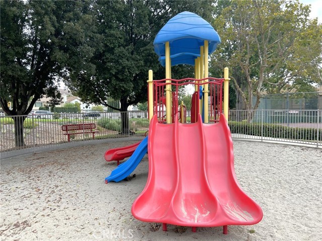 Building Photo - 2538 Sundial Dr