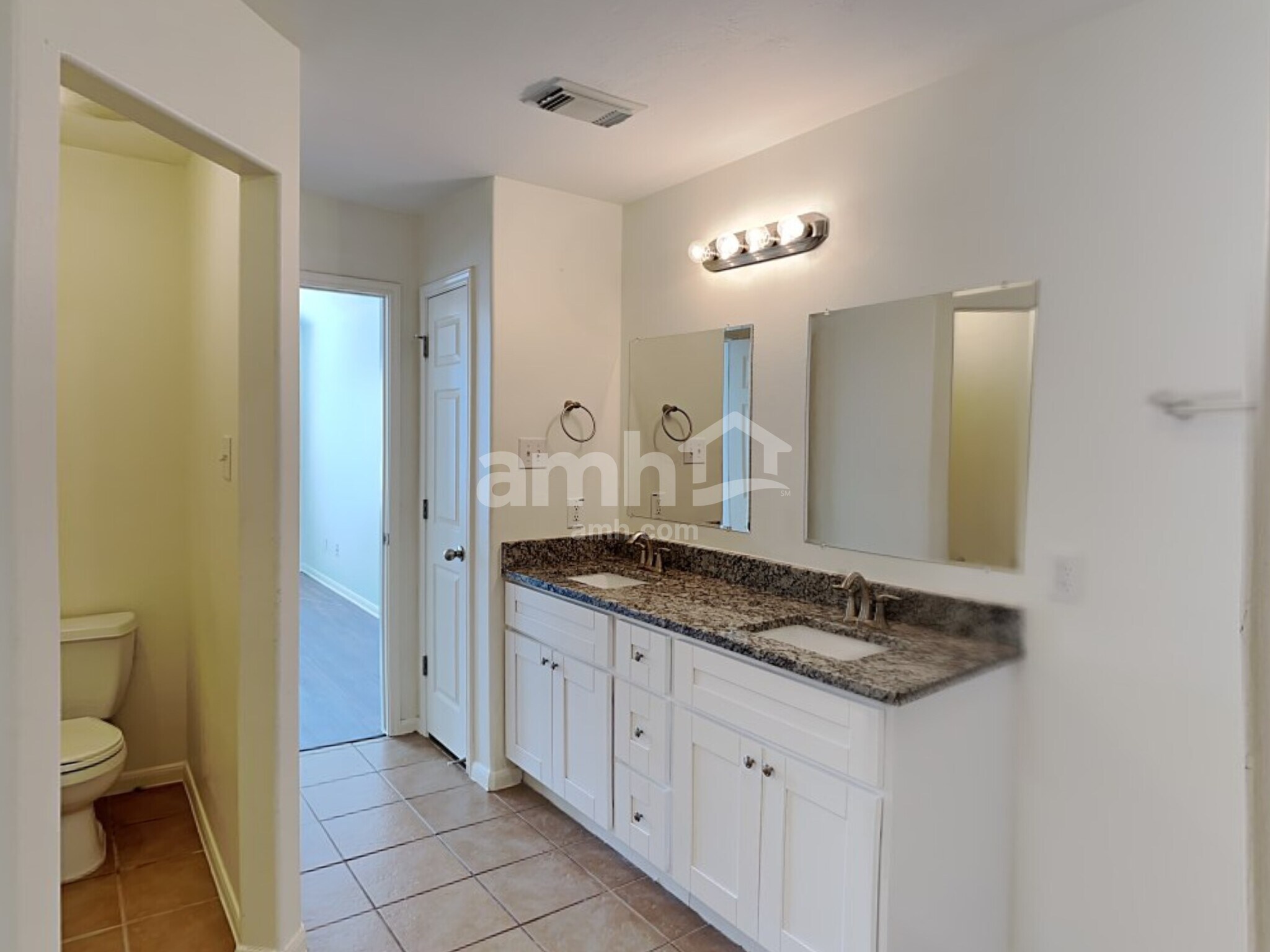 Building Photo - 8339 Loetsch Ridge Way