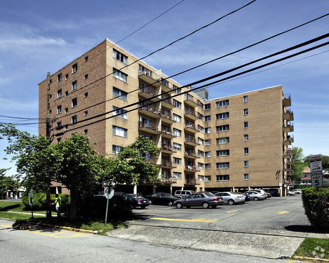 Marlboro House 265 Main St Ridgefield Park NJ 07660 Apartment Finder