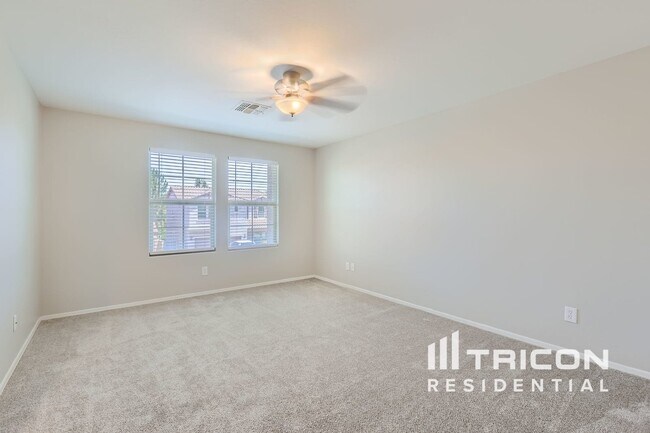 Building Photo - 5707 W Milada Dr