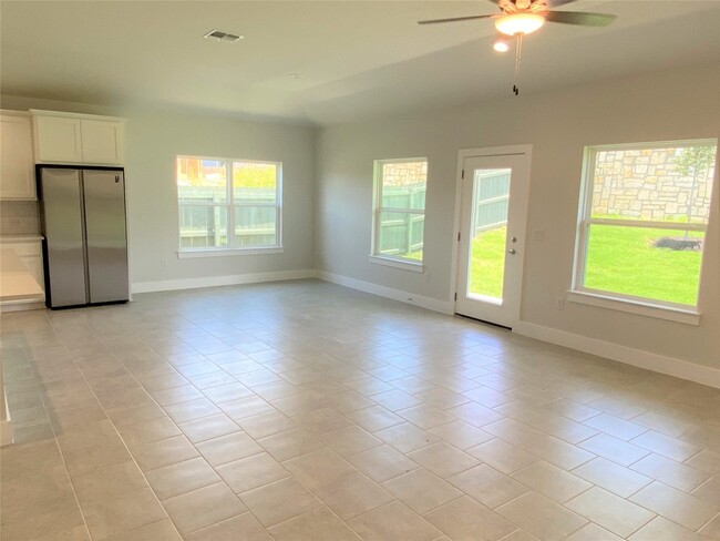 Building Photo - 9705 Evening Canopy Dr