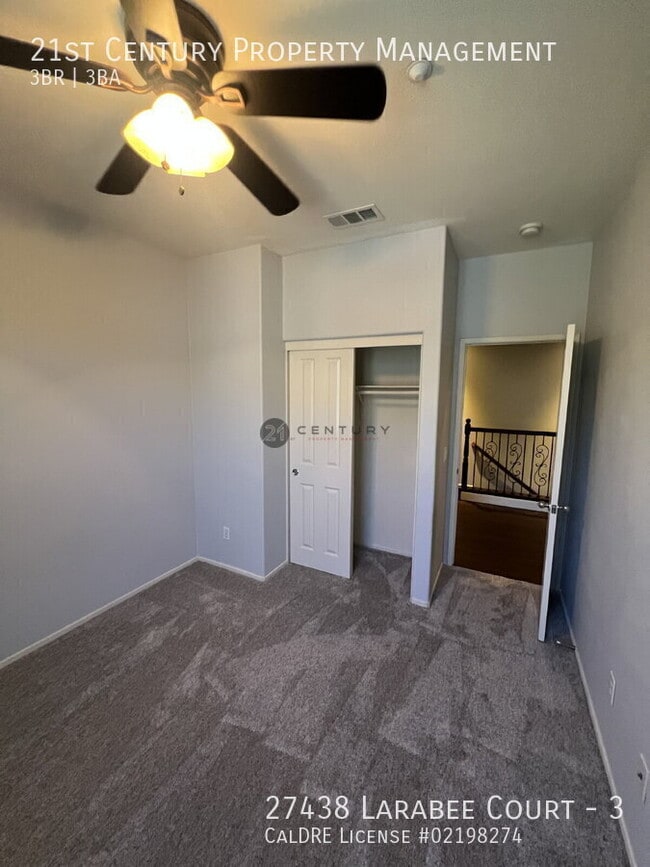 Building Photo - 27438 Larabee Ct