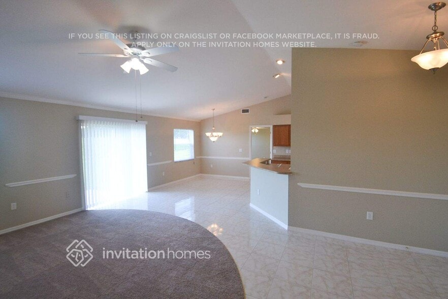 Building Photo - 2125 Golden Meadow Way