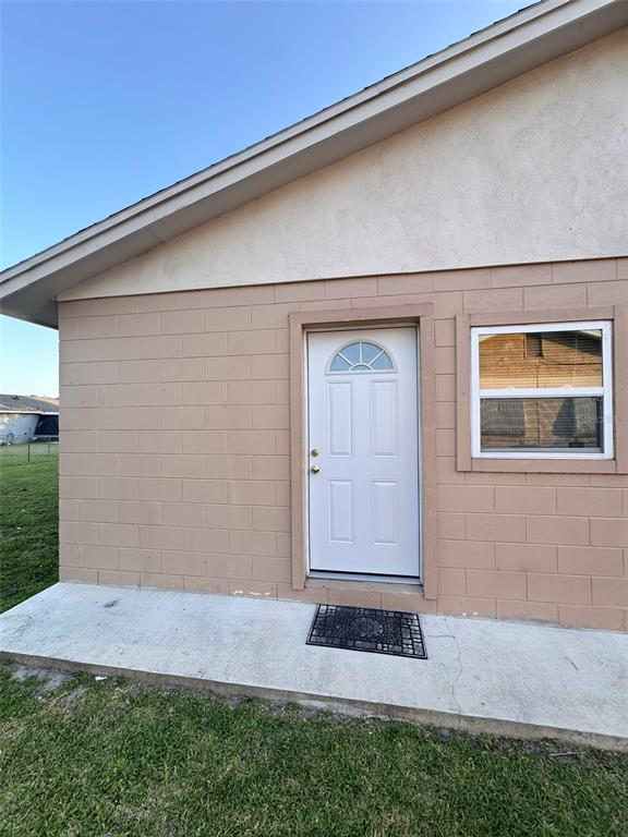 Building Photo - 188 Fiesta Dr