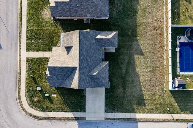 Building Photo - 456 Adalynn Cir
