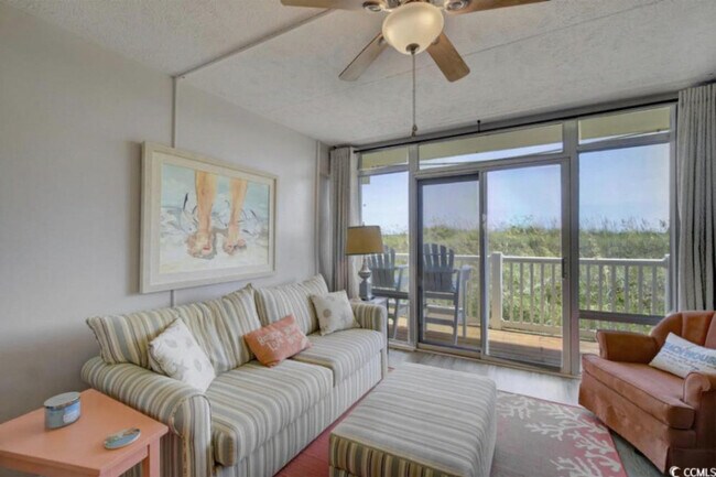 Building Photo - 122 Camrose Wy