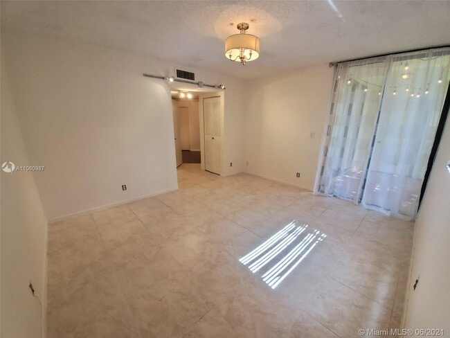 Building Photo - 10451 W Broward Blvd