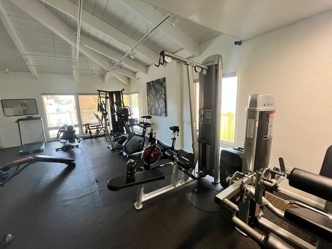 Building Photo - Rancho Bernardo Waterbridge Condos