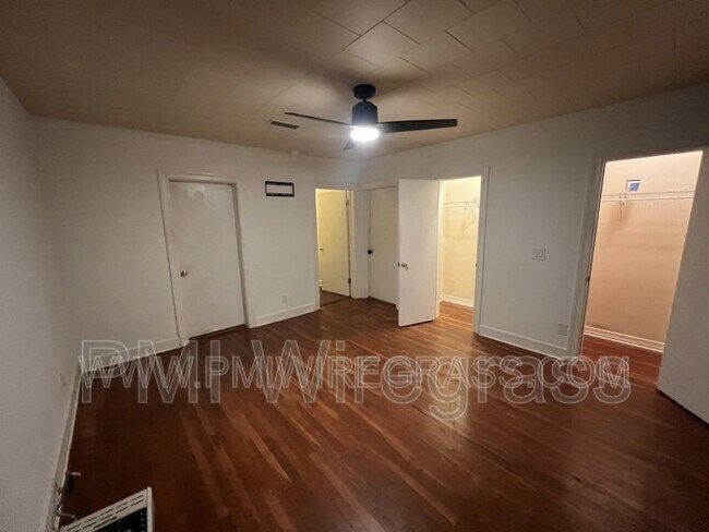 Building Photo - 106 Highland Dr