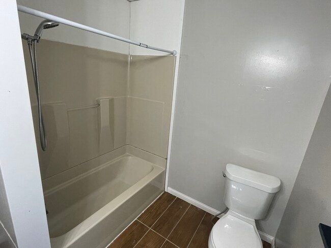 Building Photo - 7625 W William St