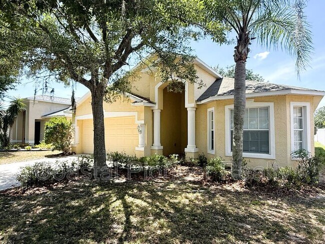 Building Photo - 2345 Roanoke Springs Dr