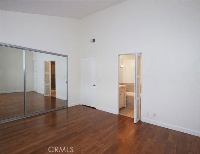 Building Photo - 239 N Juanita Ave