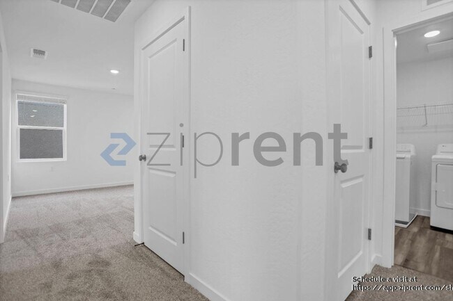 Building Photo - 4636 Sami Jo Dr