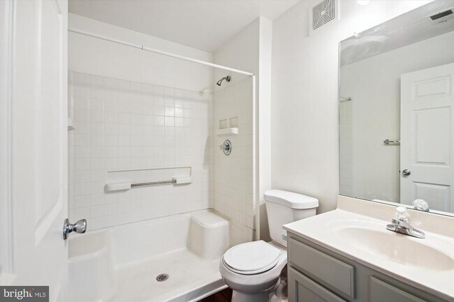 Building Photo - 2155 Scotts Crossing Ct