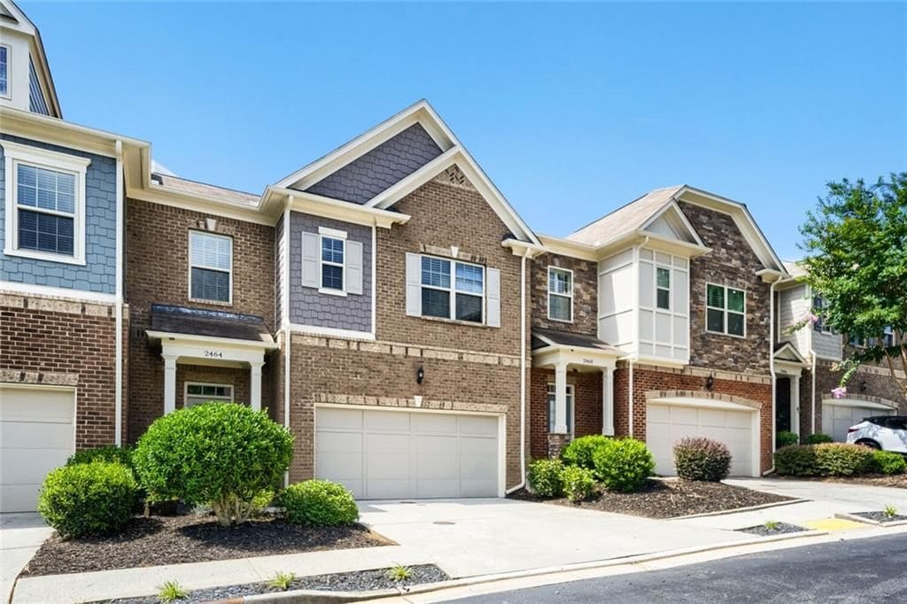 Building Photo - 2464 Norwood Dr SE