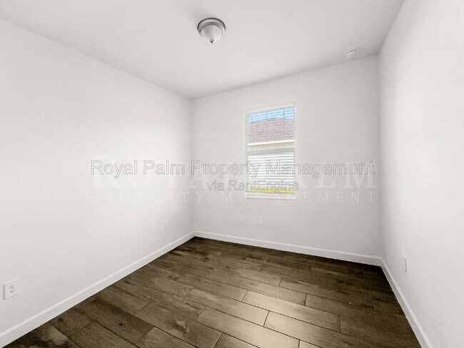 Building Photo - 10706 Clementine Pl