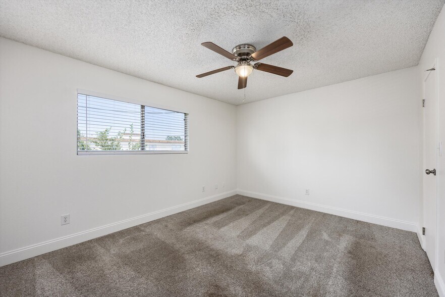 Building Photo - 4700 Nordic Dr