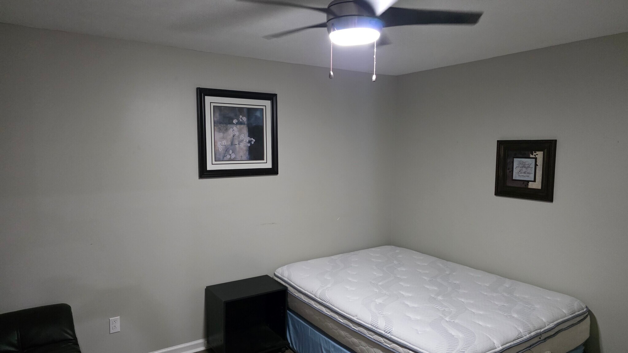 Building Photo - 1417 22nd Ave N