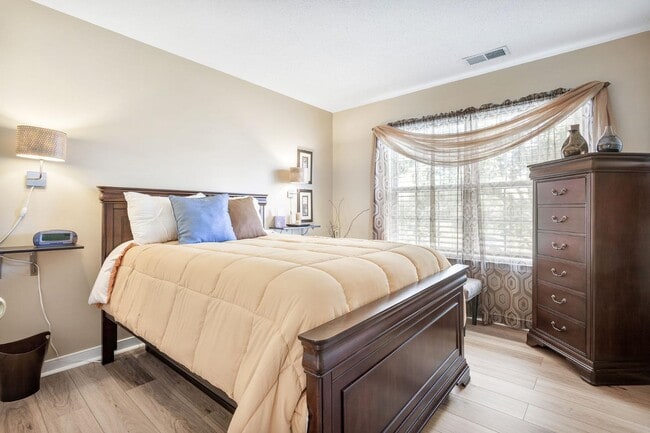 Building Photo - 4208 Mylan Rd