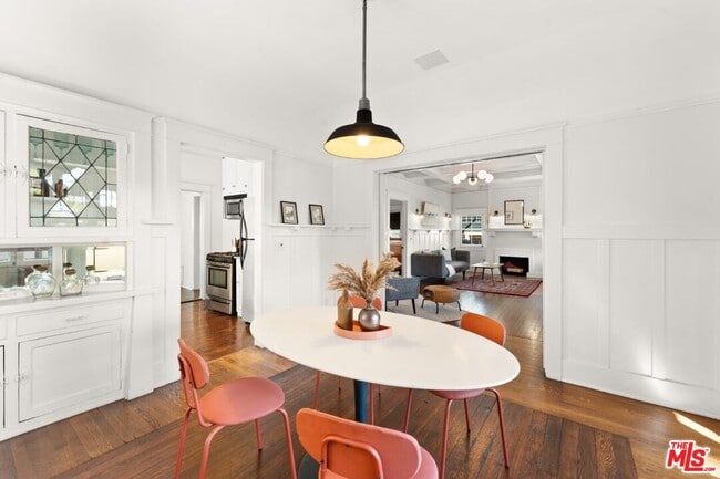 Building Photo - 2217 Marathon St