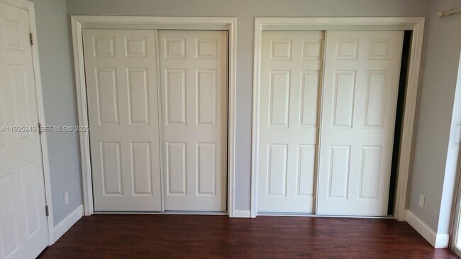 Building Photo - 47 Waltham B