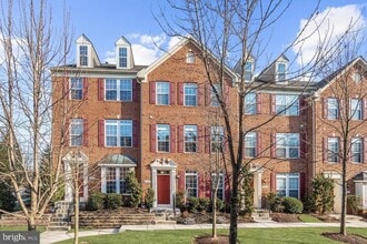 Building Photo - 4713 Arsenal Rd