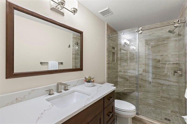 Building Photo - 9201 Captiva Cir