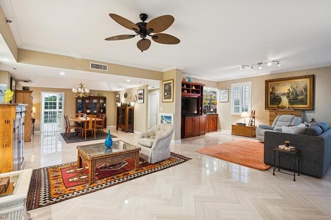 Building Photo - 4112 W Palm Aire Dr