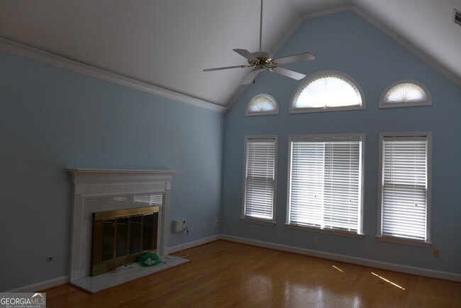 Building Photo - 4710 Fairway View Ct