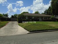 Building Photo - 2430 Deloraine Trail
