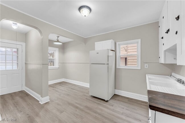 Building Photo - 2021 Goodnor Rd