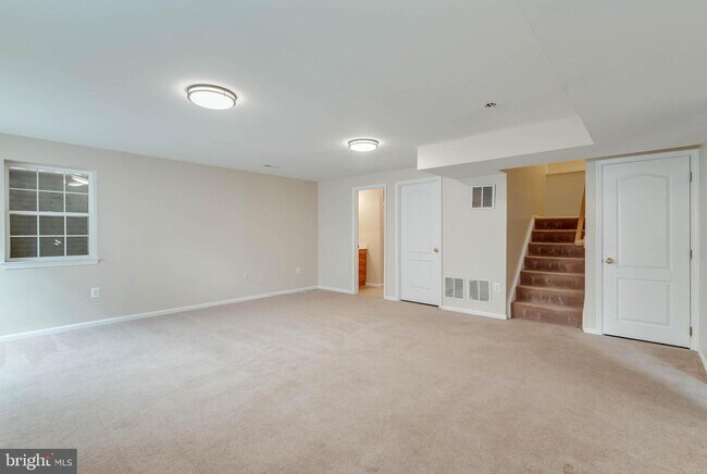 Building Photo - 15704 Renton Ct