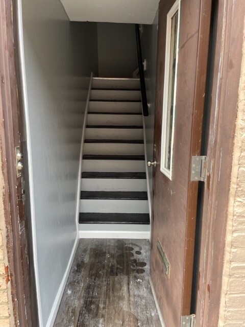 Main Entrance - 1022 Light St