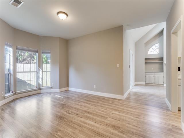 Building Photo - 4125-4121 One Pl Ln