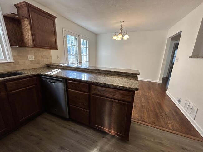 Building Photo - 6321 W 57th Terrace