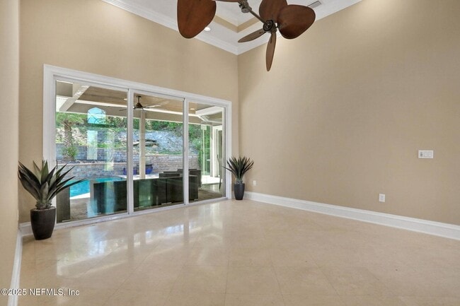 Building Photo - 12707 Tennis Ct