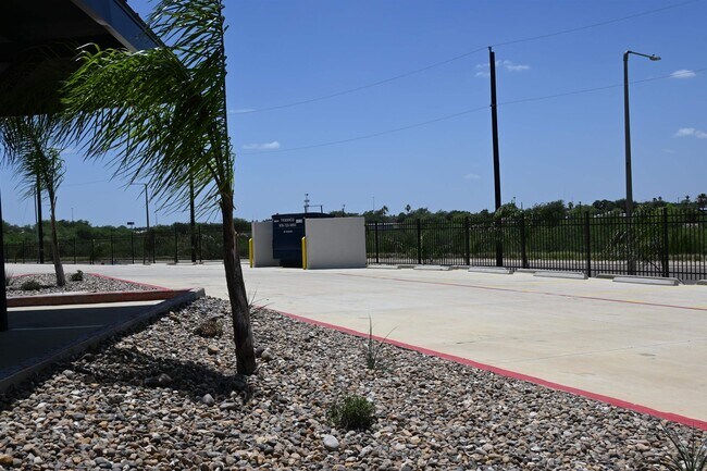 Building Photo - 311 Dorel Dr