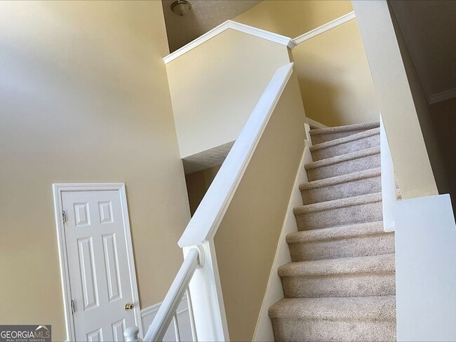 Building Photo - 2265 Winthrope Way Dr