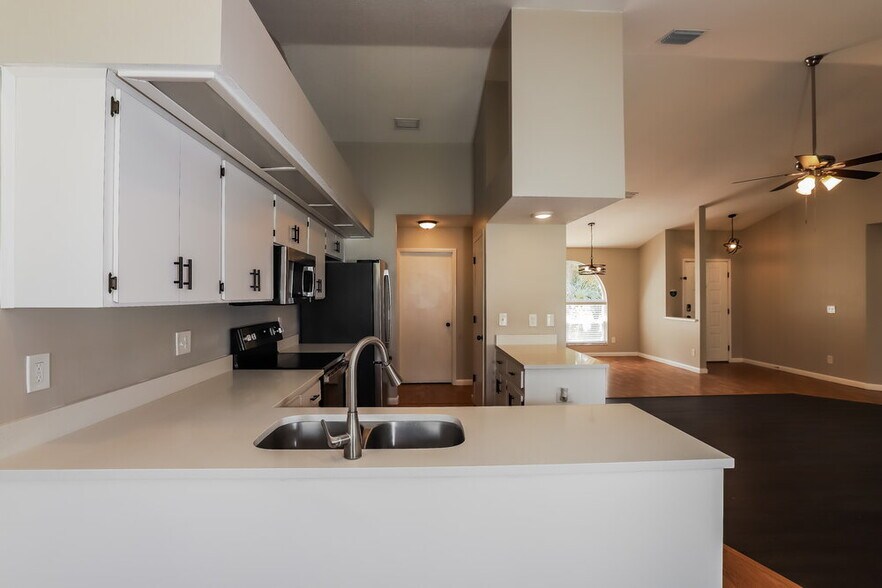 Building Photo - 1826 Citrus Orchard Way
