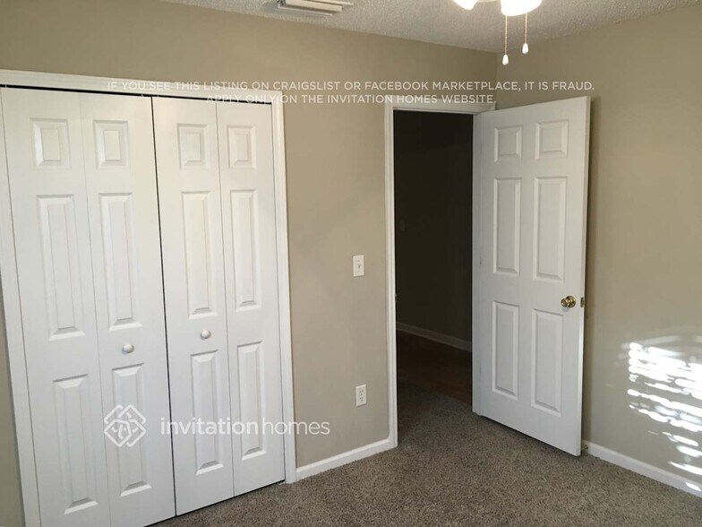 Building Photo - 3178 Highland Grove Dr