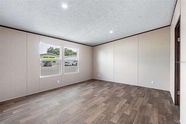 Building Photo - 8150 Cherokee Rd