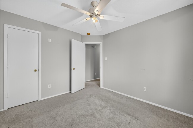Building Photo - 19415 Richland Springs Dr
