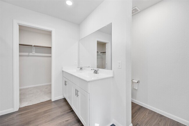 Building Photo - 6419 Kimball Mill Ln