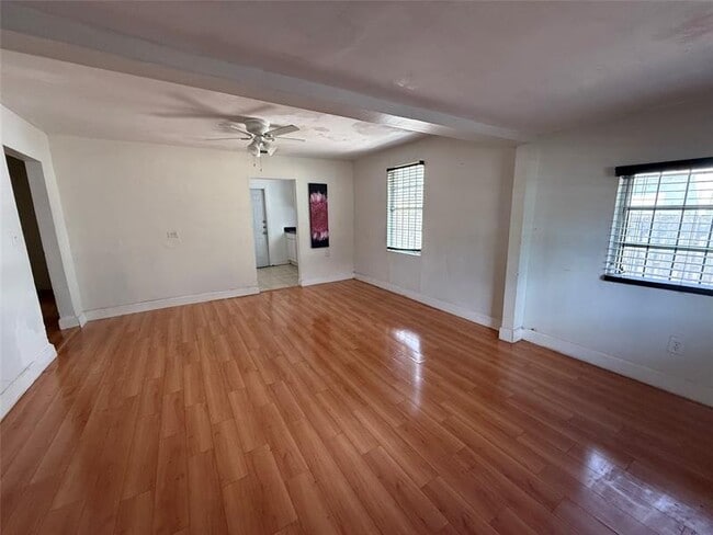 Building Photo - 586 NW 94th St
