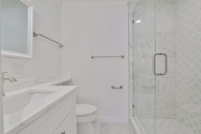 Building Photo - 5941 4th Ave N