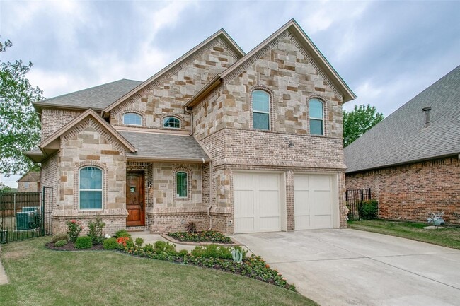 Building Photo - 1805 Castle Ct