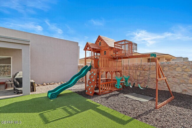 Building Photo - 14553 Hunters Grove Ave