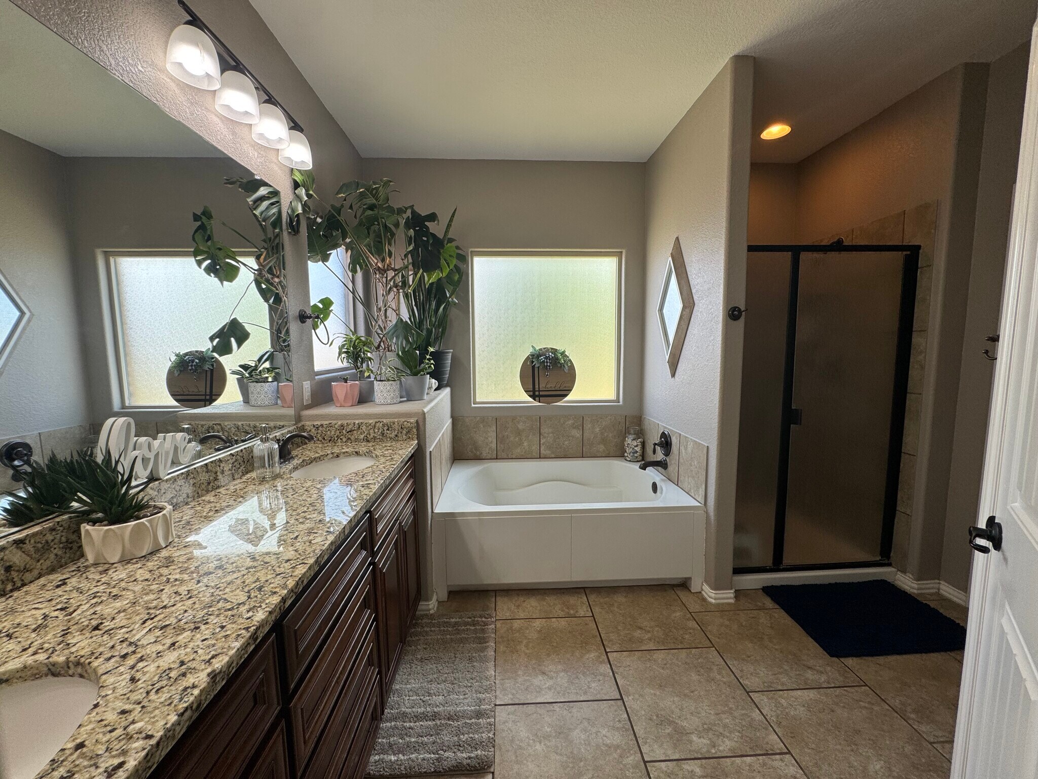 Building Photo - 6615 Colony Rd